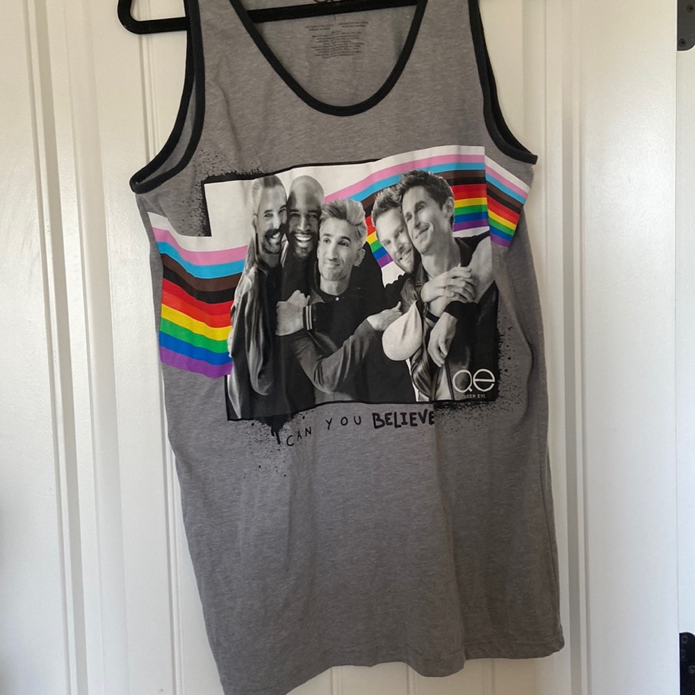 Queer Eye Pride Tank Top size L
